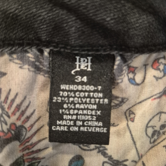 Ed Hardy Black WIDE Straight Leg Jeans with Heart Graphic 34 X 30 - Picture 7 of 11